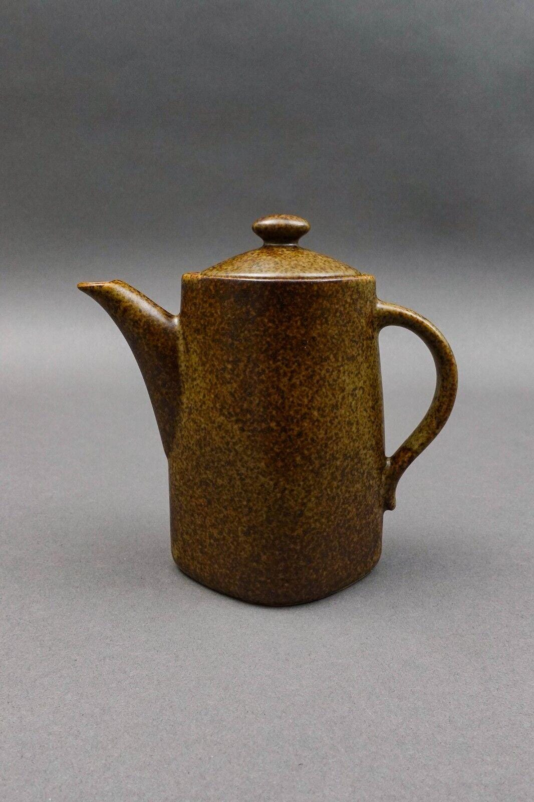 Lindt Stymeist Japan Craftworks Acorn Stoneware Creamer 5 5/8"