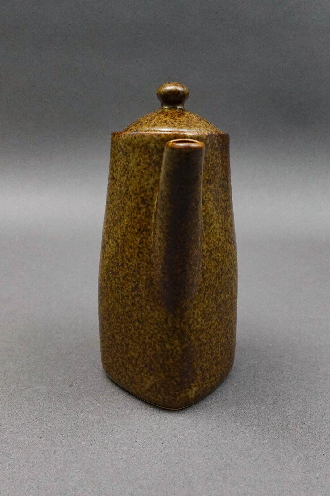 Lindt Stymeist Japan Craftworks Acorn Stoneware Creamer 5 5/8"