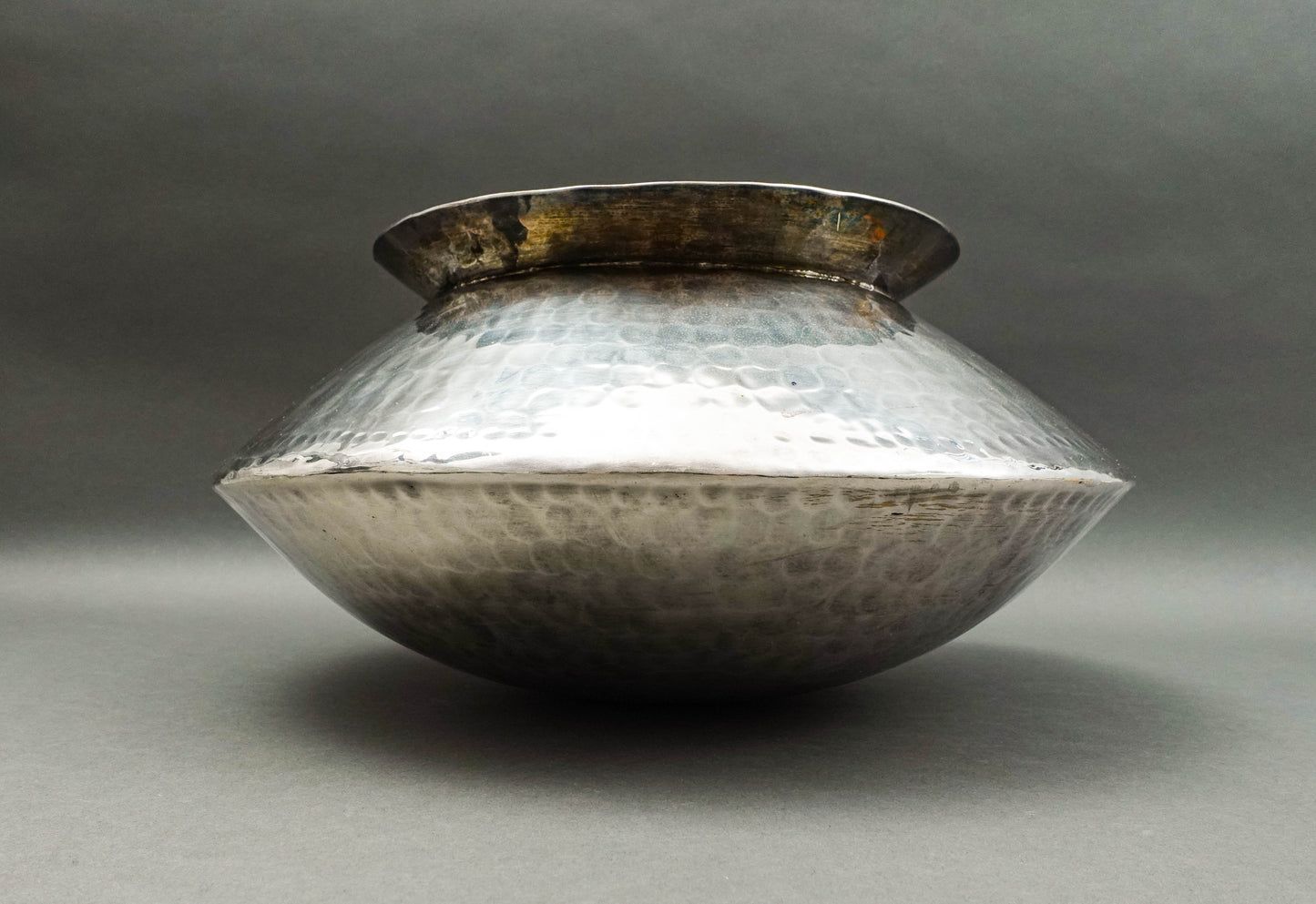 Gervasoni Blu Italy Hammered Silver Plate Metal Large Container Planter Vase 16"