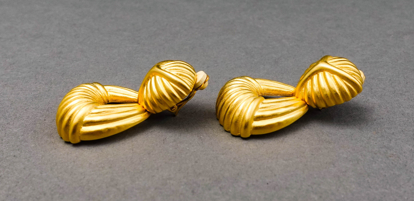 Givenchy Vintage Large Gold Tone Dangle Drop Door Knocker Runway Clip Earrings