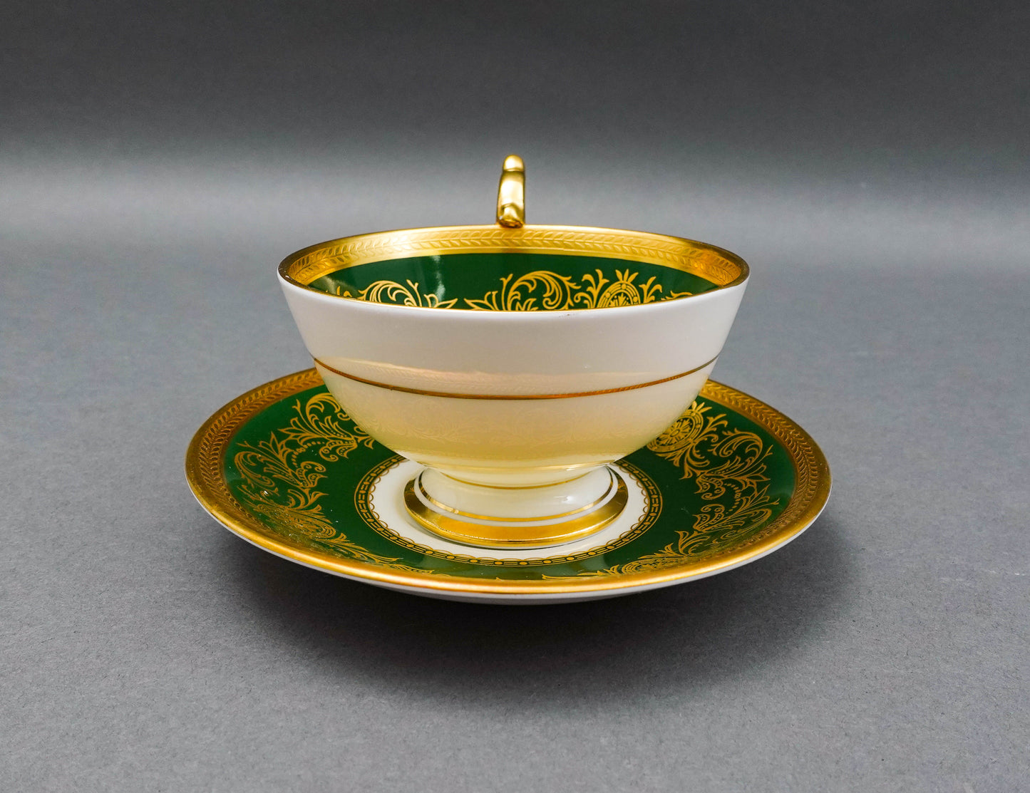Aynsley England Imperial 193 Laurel Green Gold Cup & Saucer Set