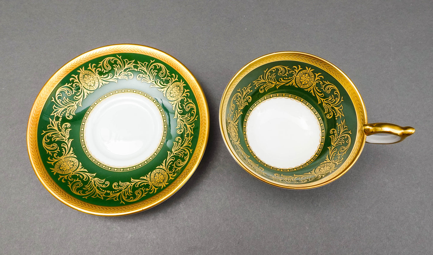 Aynsley England Imperial 193 Laurel Green Gold Cup & Saucer Set