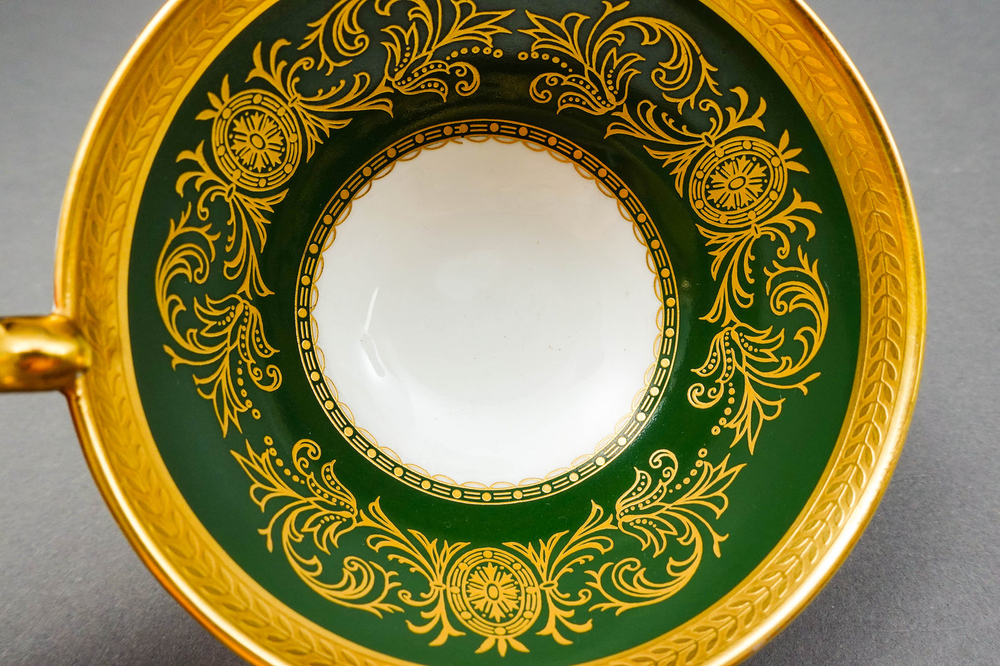 Aynsley England Imperial 193 Laurel Green Gold Cup & Saucer Set