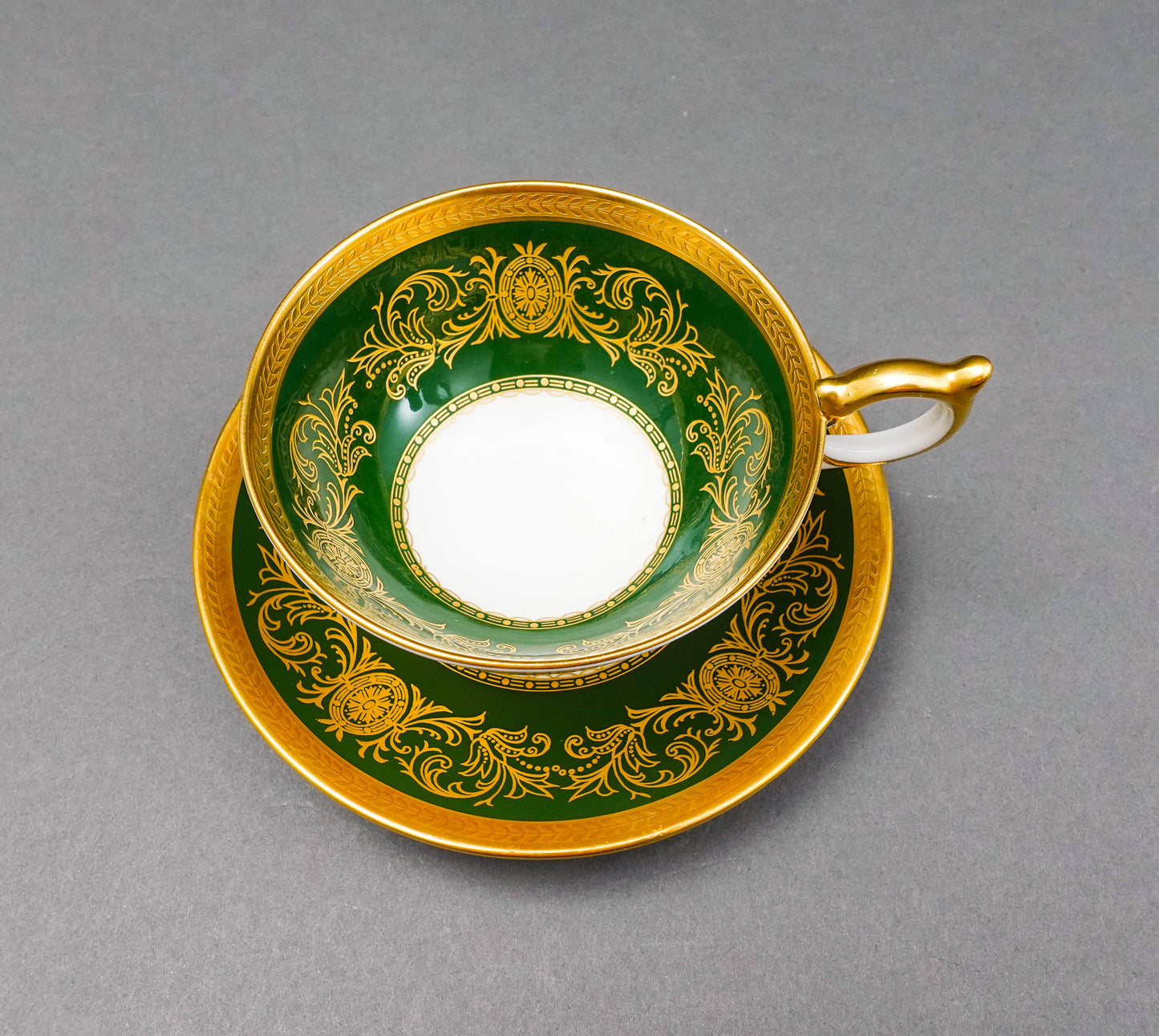 Aynsley England Imperial 193 Laurel Green Gold Cup & Saucer Set
