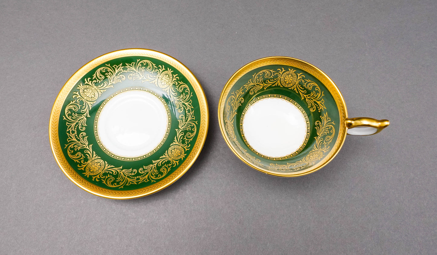 Aynsley England Imperial 193 Laurel Green Gold Cup & Saucer Set