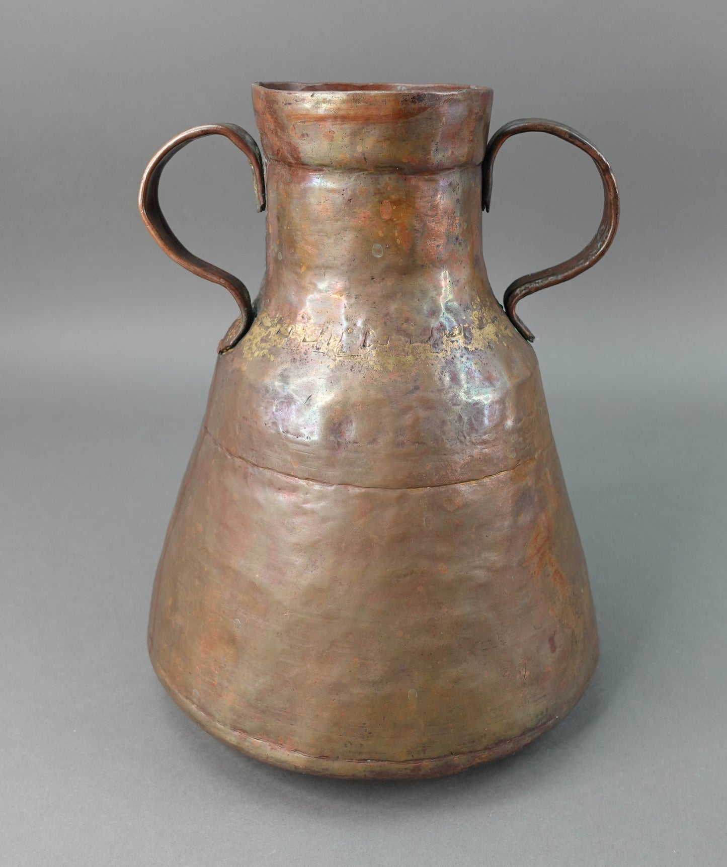 Antique Large Hand Hammered Copper Handled Urn Jug Vessel Pot Vase Dovetailed