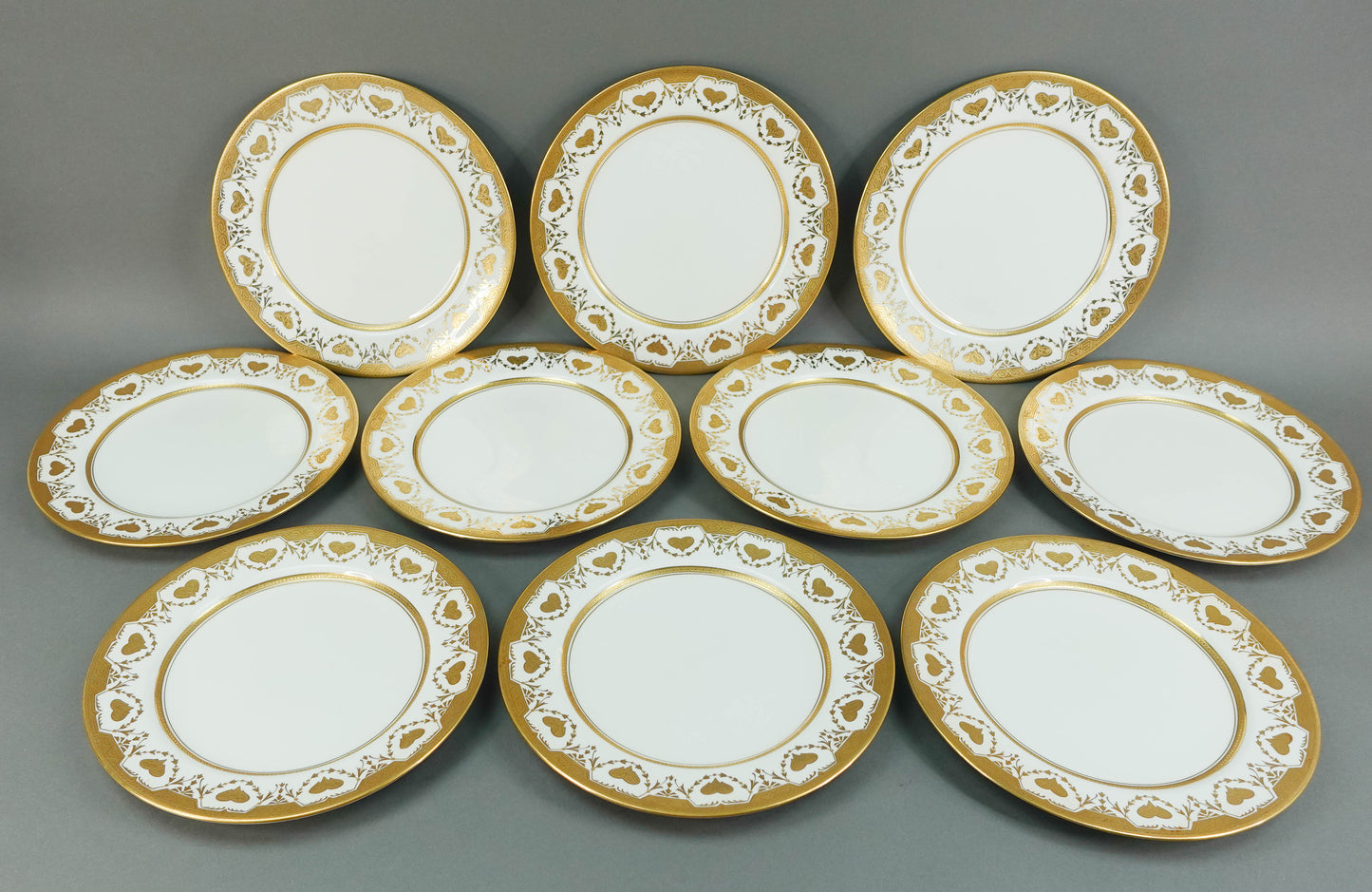 Crown Sutherland England Antique Heavy Gold Raised Heart Dinner Plates Set Of 10