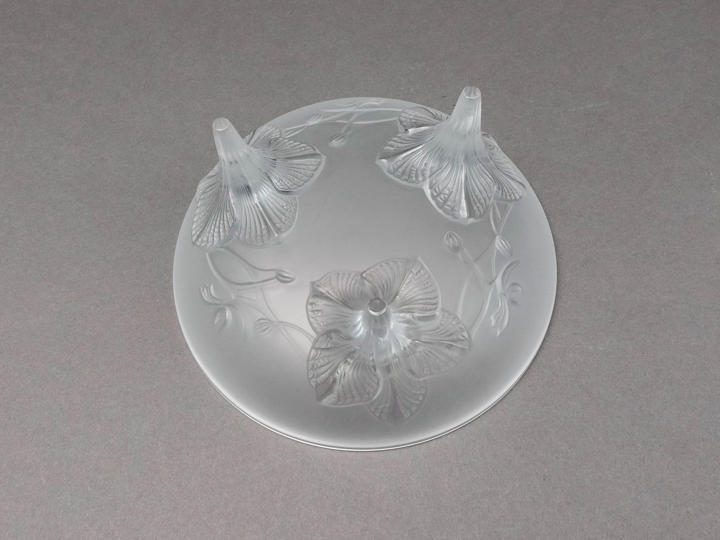 Lalique France Signed Orchidee Lys Orchid Three Footed Crystal Centerpiece Bowl