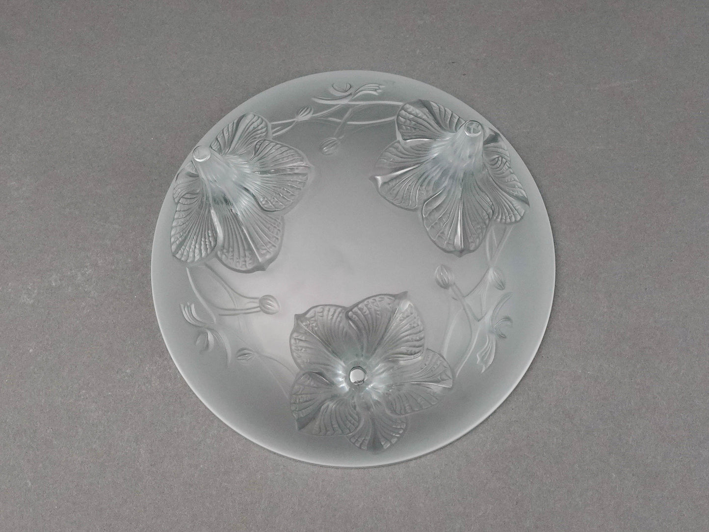 Lalique France Signed Orchidee Lys Orchid Three Footed Crystal Centerpiece Bowl