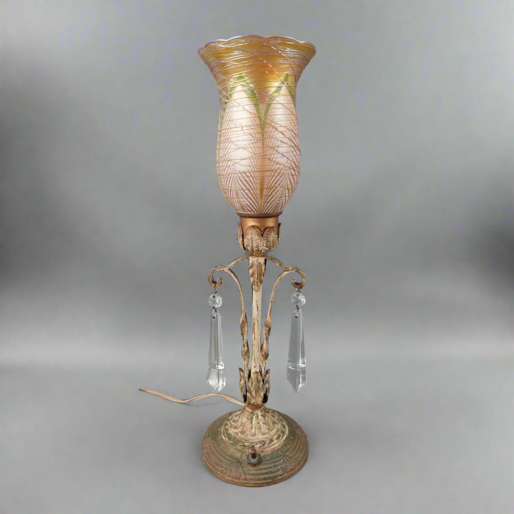 L.D.B & Co New York Antique Art Deco Iridescent Threaded Art Glass Lamp