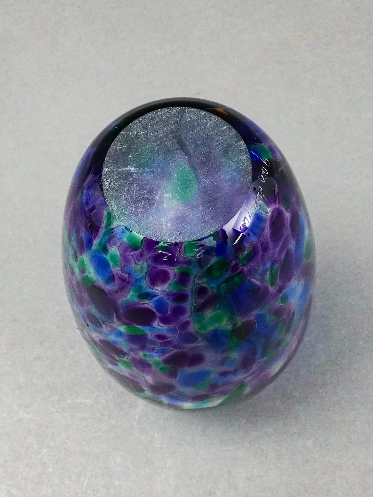 Gandelman 2012 Signed Hand Blown Studio Art Glass Vase 6 3/8"