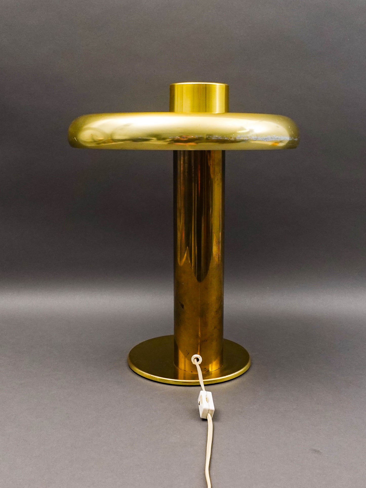 Pierre Cardin Style Vintage Modernist Brass Table Desk Lamp (Read)