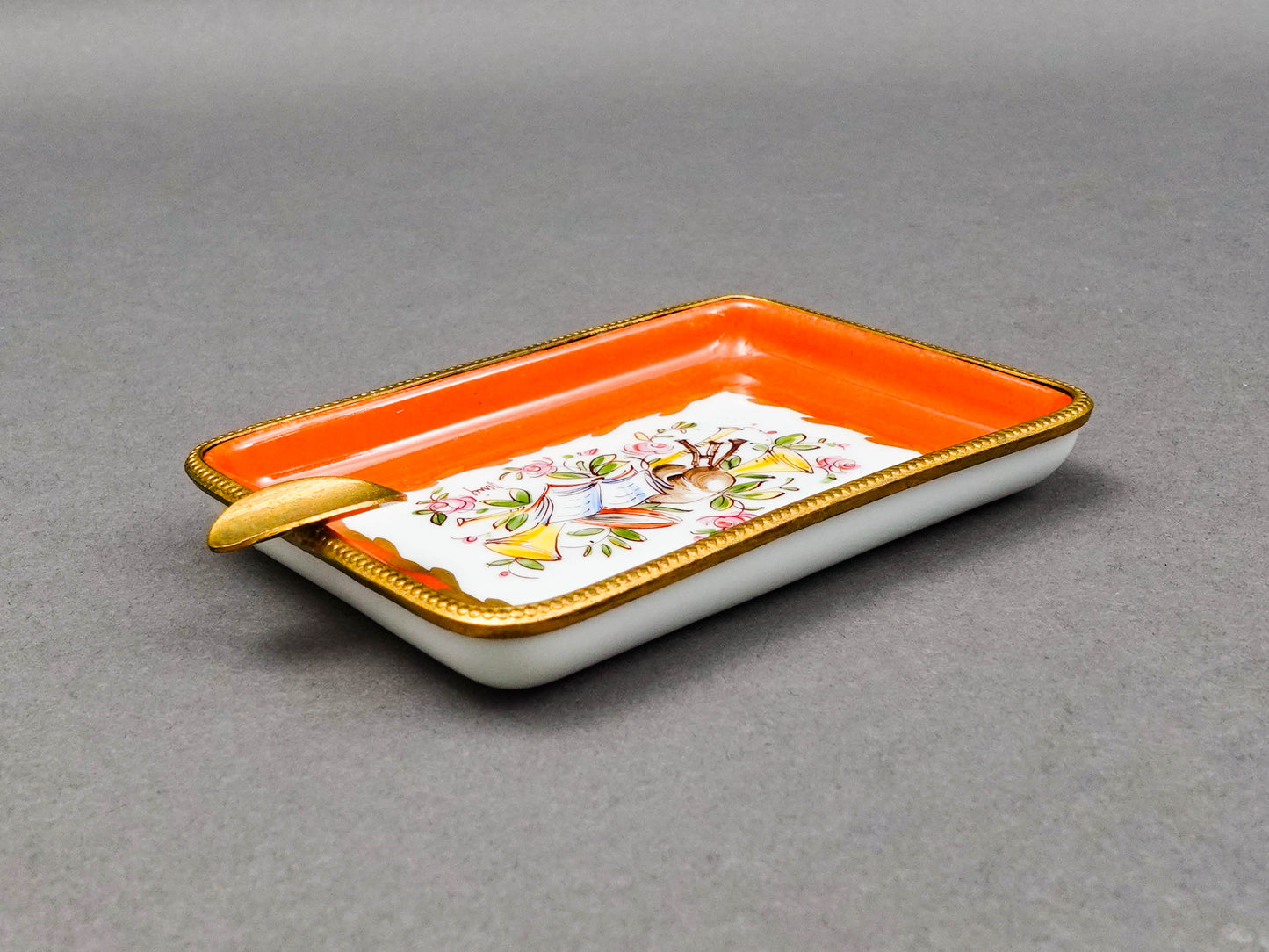 Limoges France Decore A La Main Handpainted Porcelain Bronze Ormolu Ashtray Dish