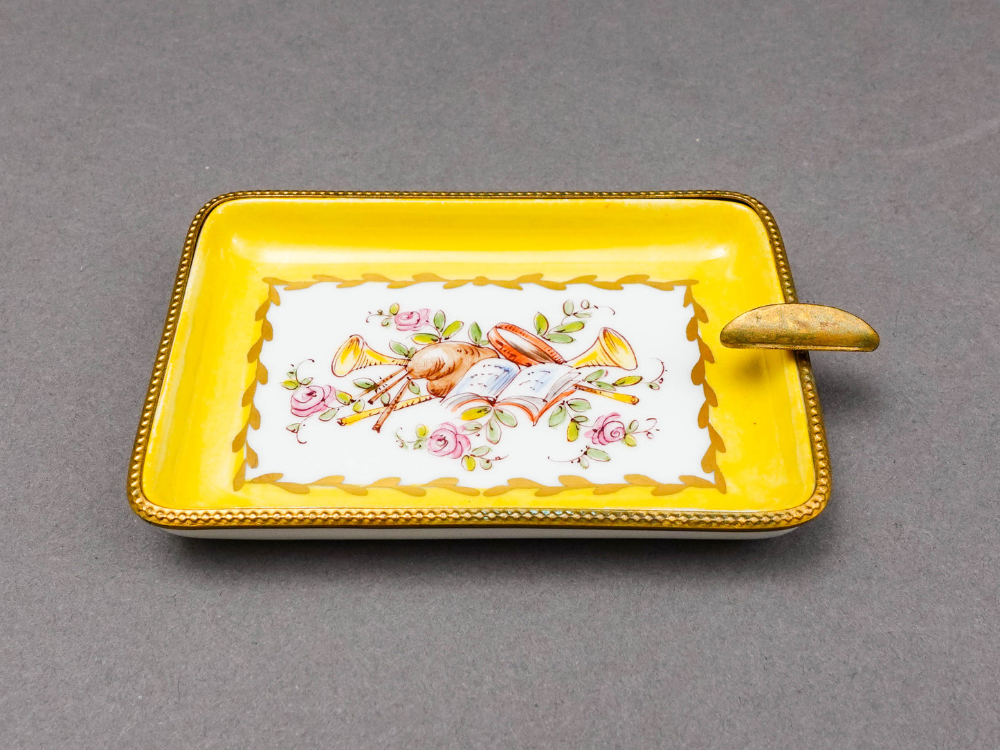Limoges France Decore A La Main Handpainted Porcelain Bronze Ormolu Ashtray Dish
