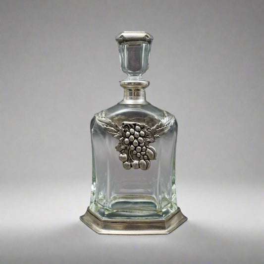 Brescia Peltro Italy Grape Pewter Etain Zinn 95% Crystal Glass Whiskey Decanter