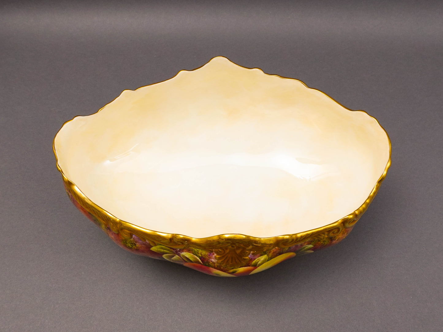 Coalport England Richard Budd Signed Hand Painted Fruit Centerpiece Bowl (Read)