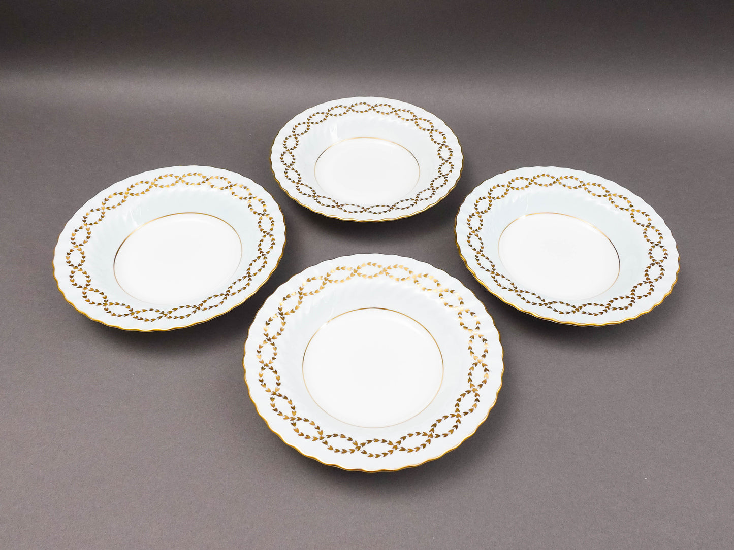 Minton England S600 Gold Leaves Light Blue Swirl Rimmed Soup Bowl Set Of 4