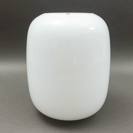 Iittala Finland Timo Sarpaneva Signed MCM Jurmo White Art Glass Vase (Read)
