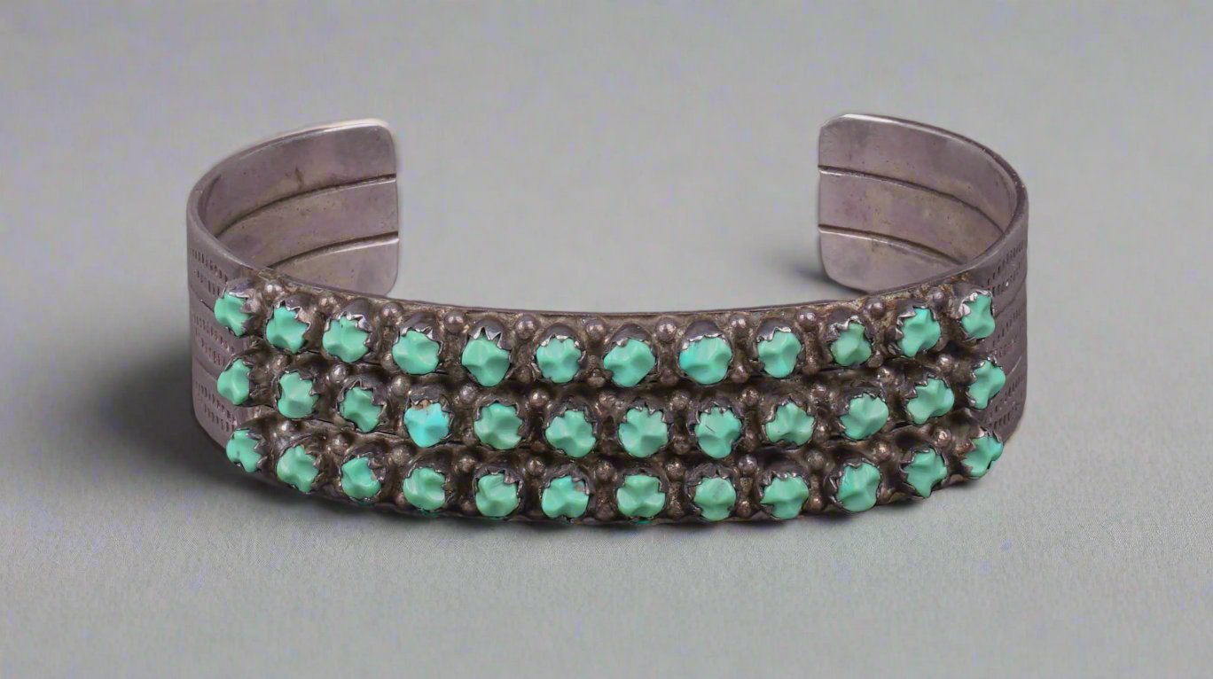 LJ Lonasee Navajo 3 Row Snake Eyes Turquoise Sterling Silver Cuff Bracelet 28 Gr