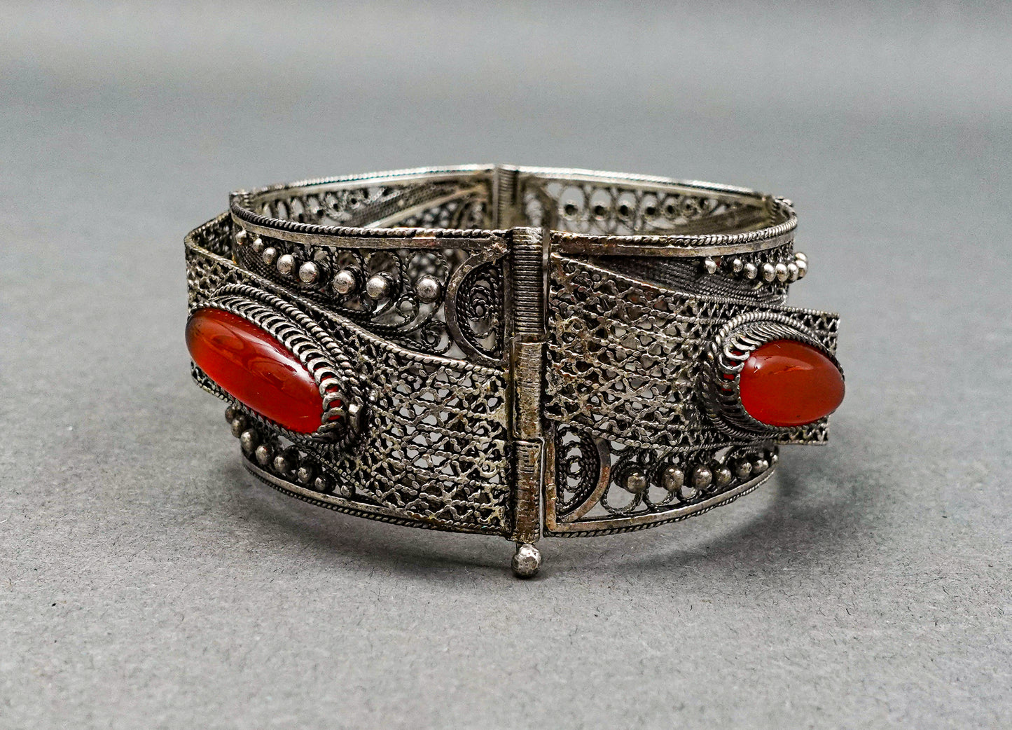 Antique Sterling Silver Filigree Red Gemstone Cabochon Hinged Bracelet