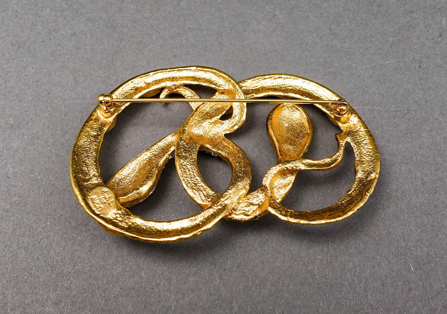 KJL Kennenth Jay Lane For Avon Cabochon Rhinestone Medusa Snake Pin Brooch
