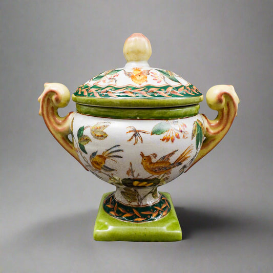 Wong Lee WL 1895 Vintage Floral & Birds Porcelain Centerpiece Covered Bowl Urn