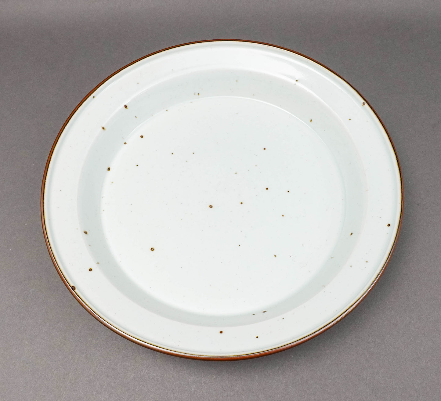 Dansk Denmark Niels Refsgaard Brown Mist 13" Deep Round Bowl Platter Pie Dish