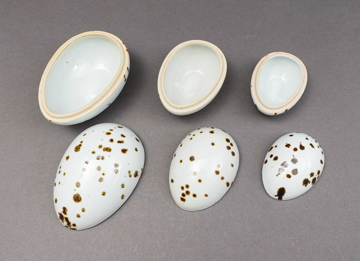 Dansk Denmark Egg Shaped Speckled Stoneware Lidded Trinket Box Dish Set Of 3